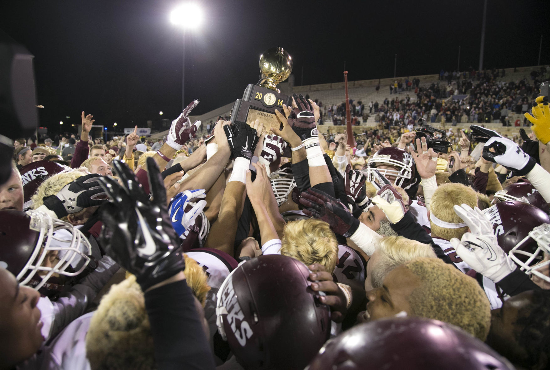 Dec. 5, 2014: Jenks 21, Union 14 (6AI championship)
